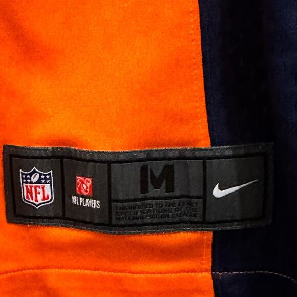 Nike On the Field Denver Broncos #18 Peyton‎ Manning Jersey Men’s Sz Medium - Picture 4 of 4